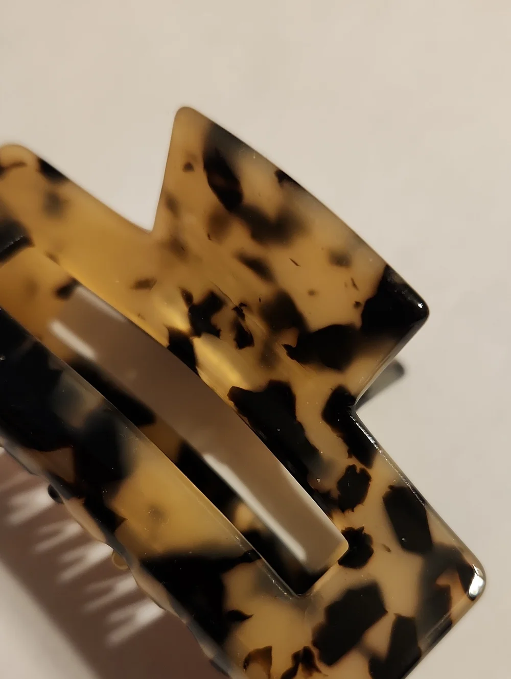 NWOT Acetate Hair Clip 3 inches